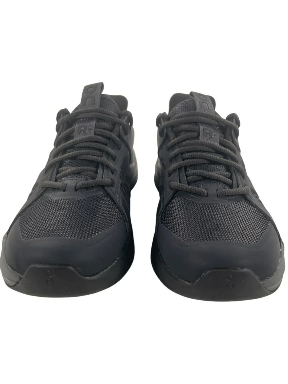 On The Roger Shoes CH Pro Youth Athletic Black Eclipse Tennis Sports Kids 4 NEW